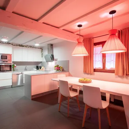 Oasis Villa Pasajes Ancho