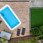 Oasis Villa Pasajes Ancho
